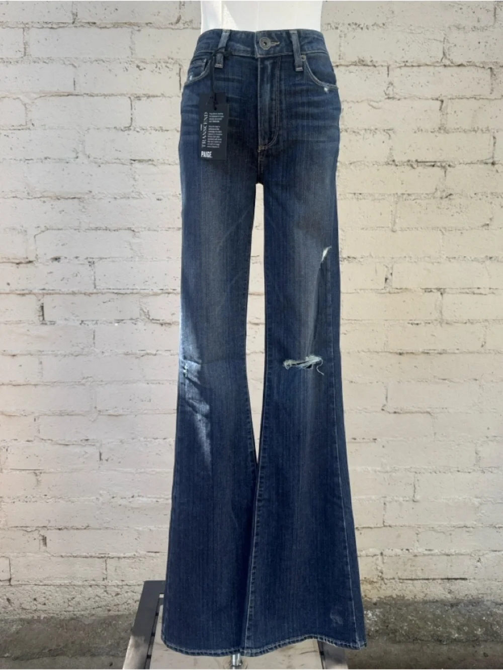 PAIGE High Rise Bell Canyon Flare Jeans Silas Destructed Size 27